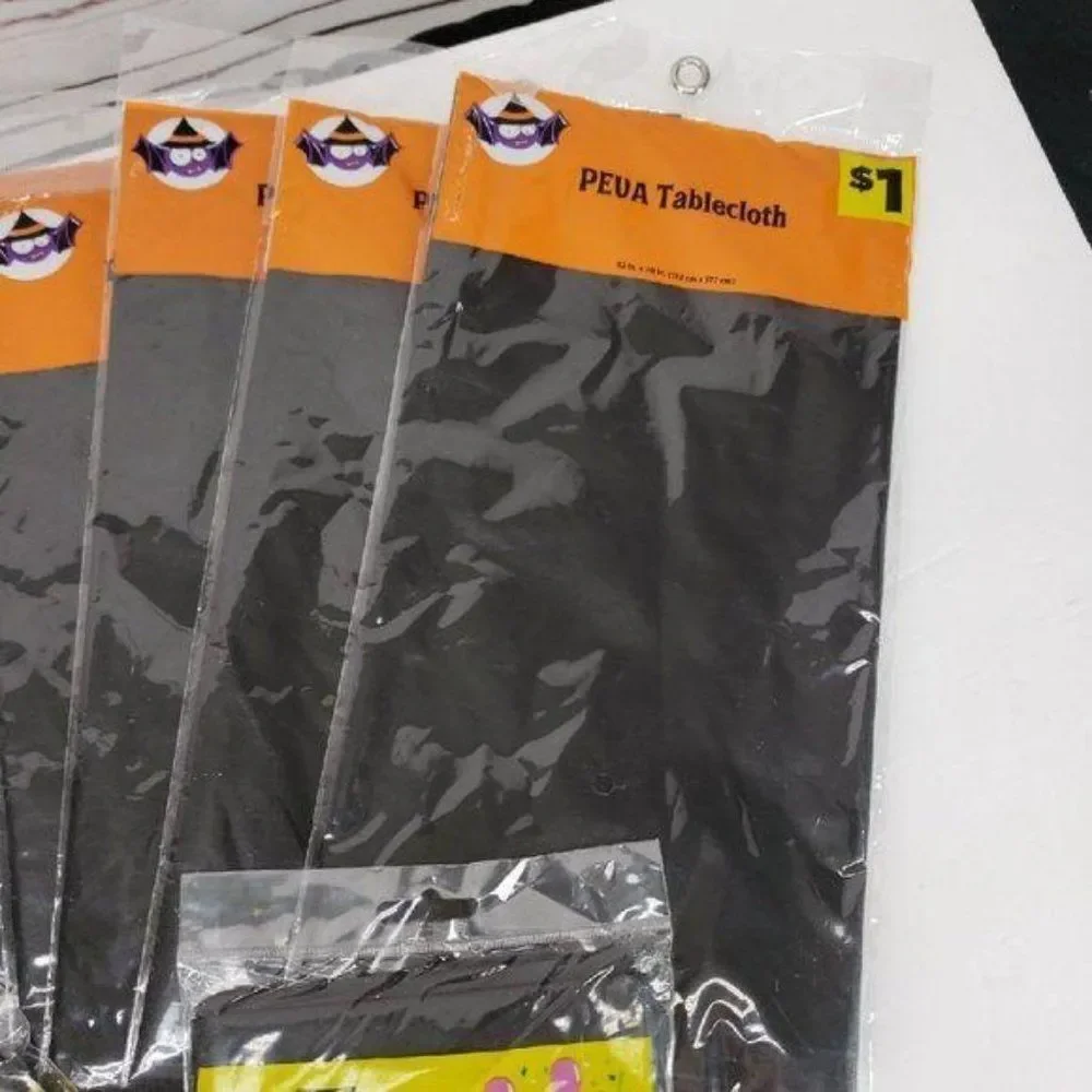 No brand / Not sure choose hoodies shorts